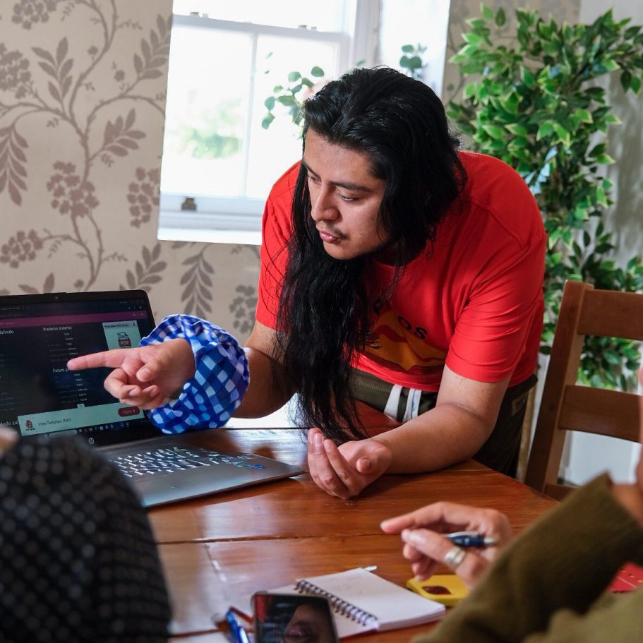 Immersive Spanish Course in the UK